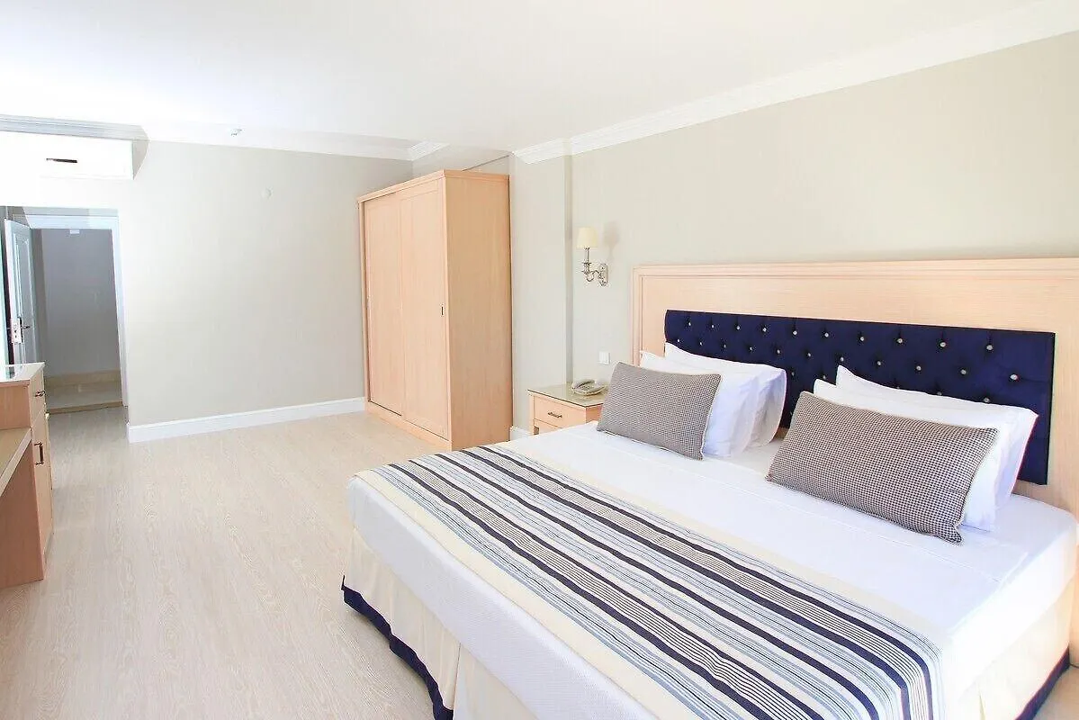 ***  Palm Bay Beach Hotel Emecik Türkei